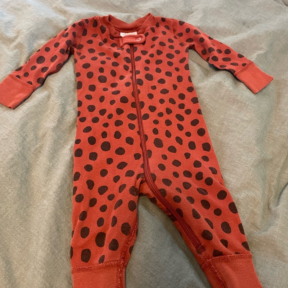 Hanna Andersson Long Sleeve Polka Dot Sleeper